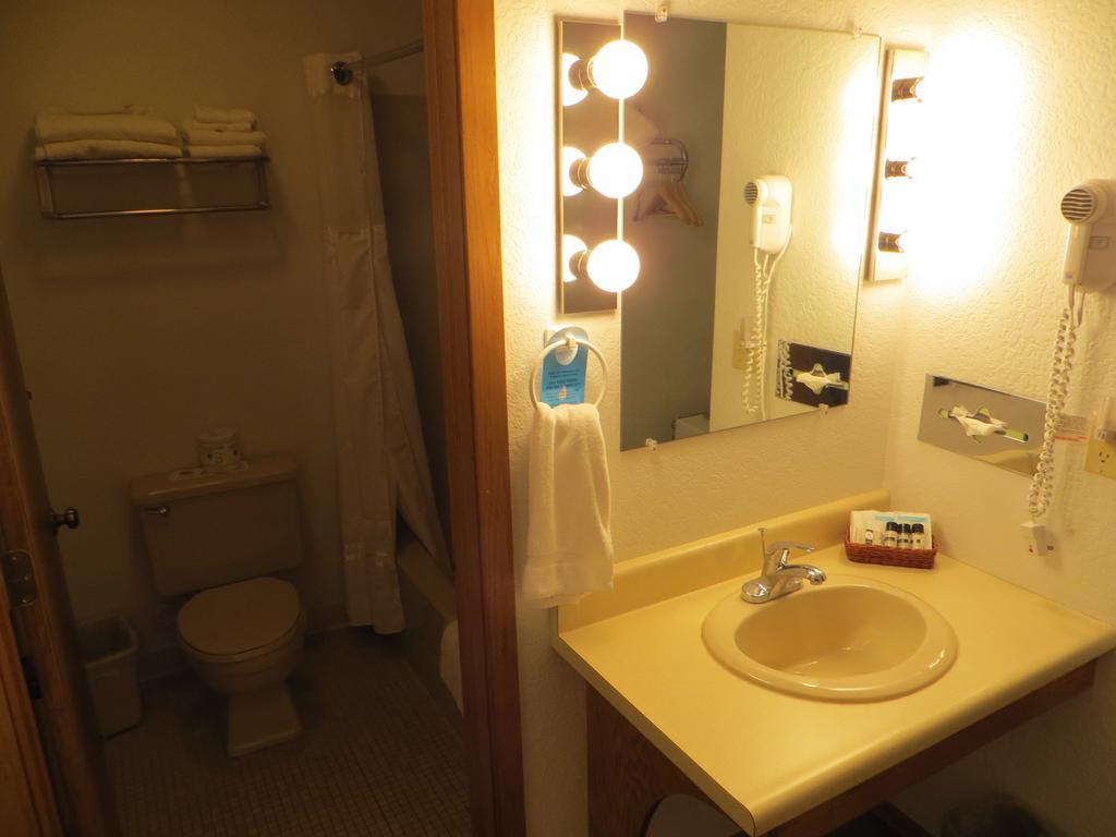 The Nordic Lodge Sister Bay Kamer foto